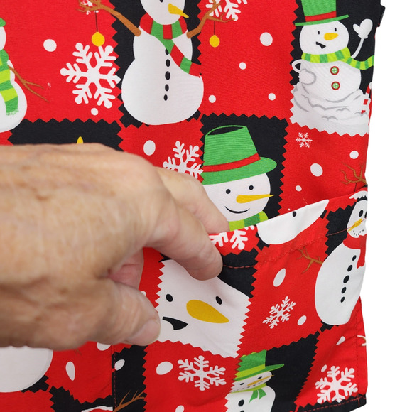 Divine Curves Medical Scrub Top SIZE 3X Short Sleeve Wintery Snowmen Soft Nurse - Picture 7 of 13